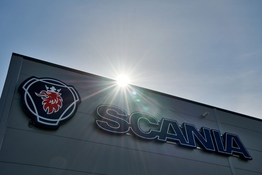 Post 2 by Scania Japan on Instagram (image)