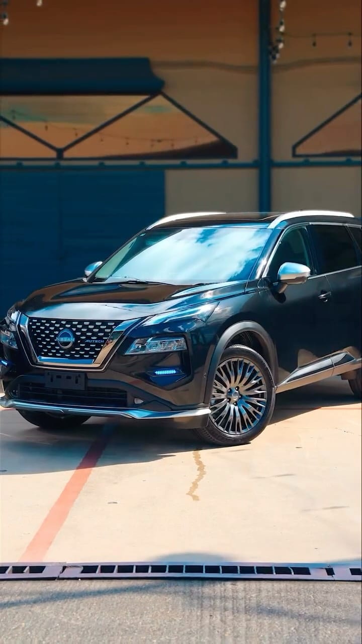 Post 9 by Japan Motor Sales Co. Ltd. on Instagram (video)