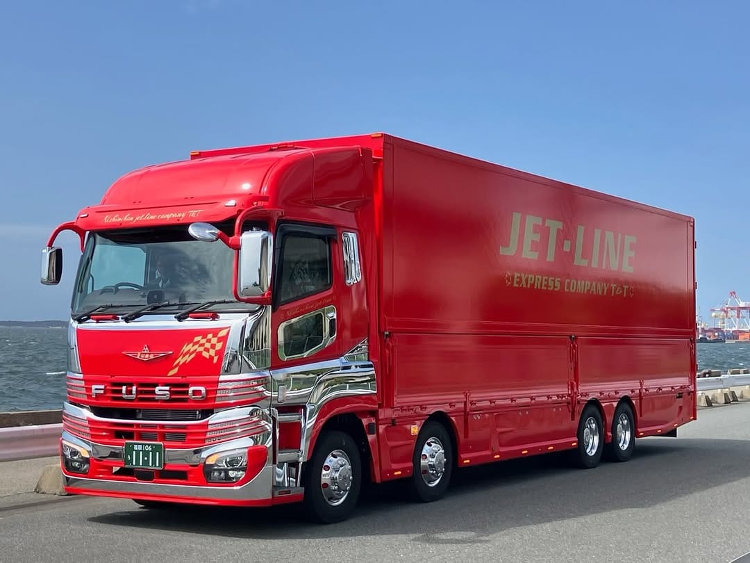 Post 8 by 西日本ジェット･ライン株式会社　本社 on Instagram (image)