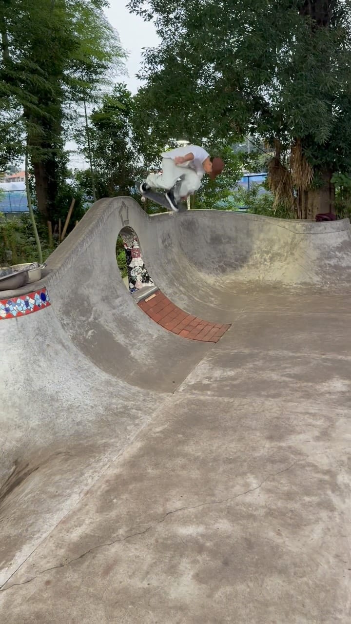 Post 1 by sota tomikawa on Instagram (video)
