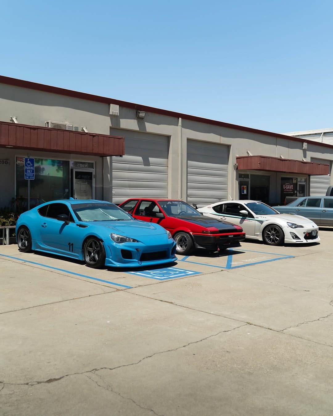 Post 5 by BATTLEGARAGE-RS on Instagram (carousel)