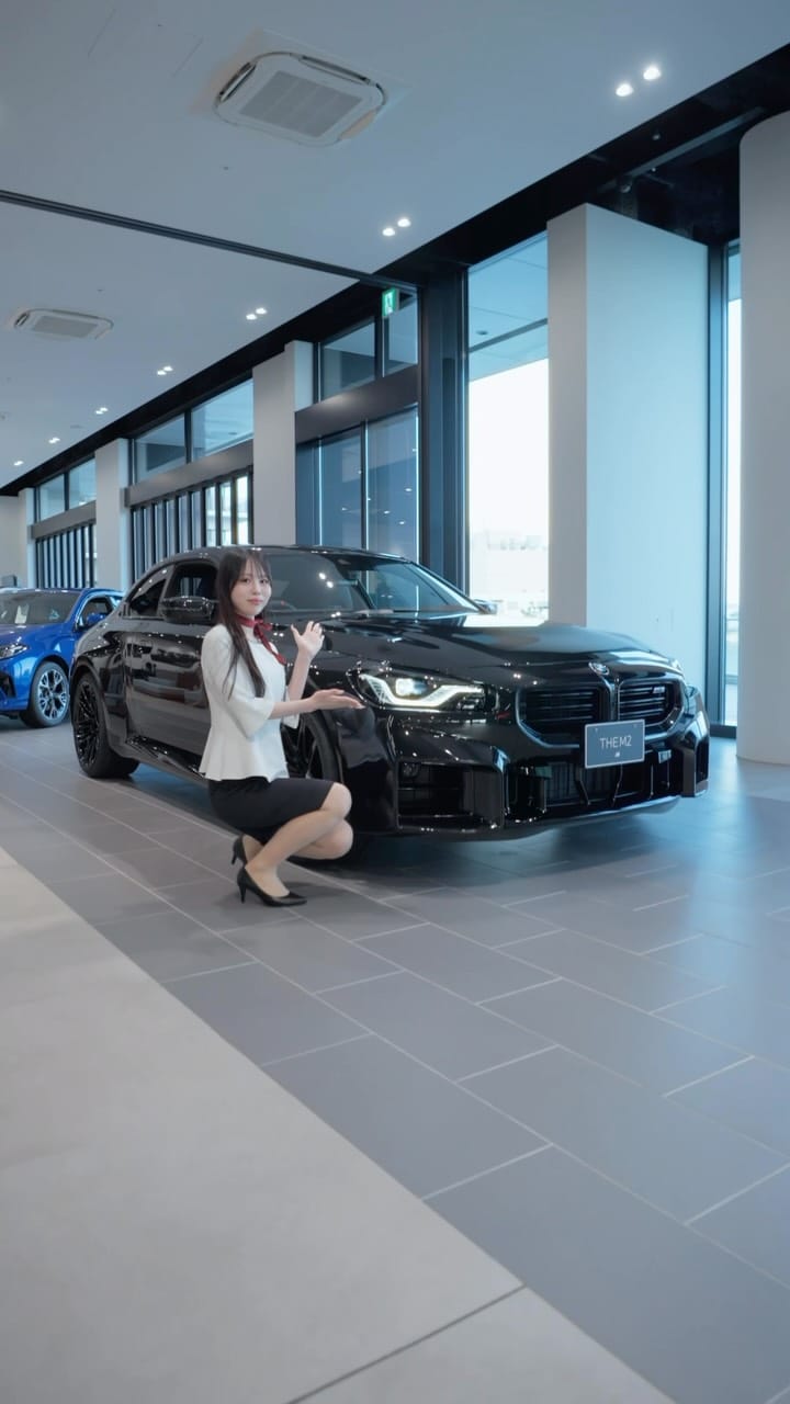 Post 9 by KobeBMWハーバー神戸支店 on Instagram (video)
