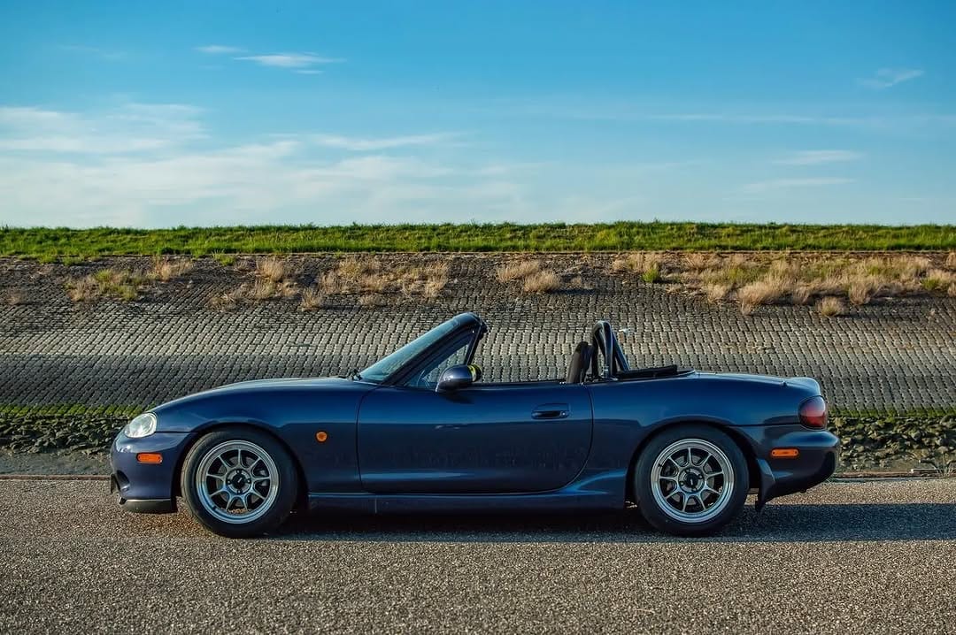 Post 8 by bbrmiata on Instagram (image)