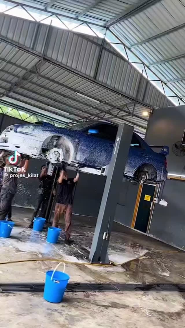Post 2 by ⭐ JDM CARS ⭐ on Instagram (video)