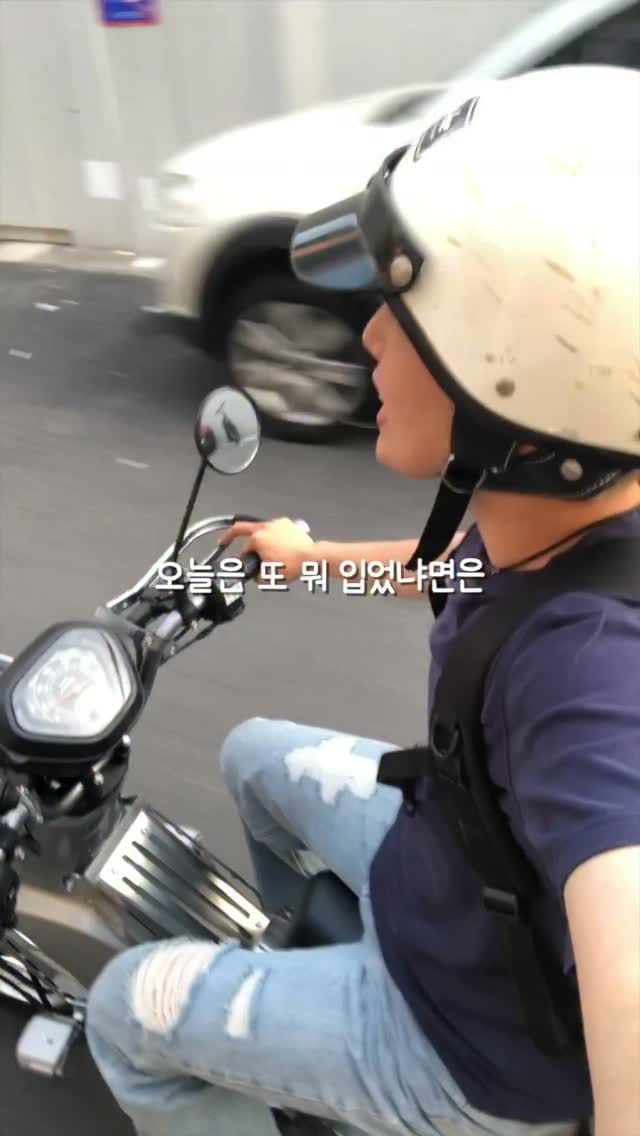 Post 4 by 이승인 on Instagram (video)