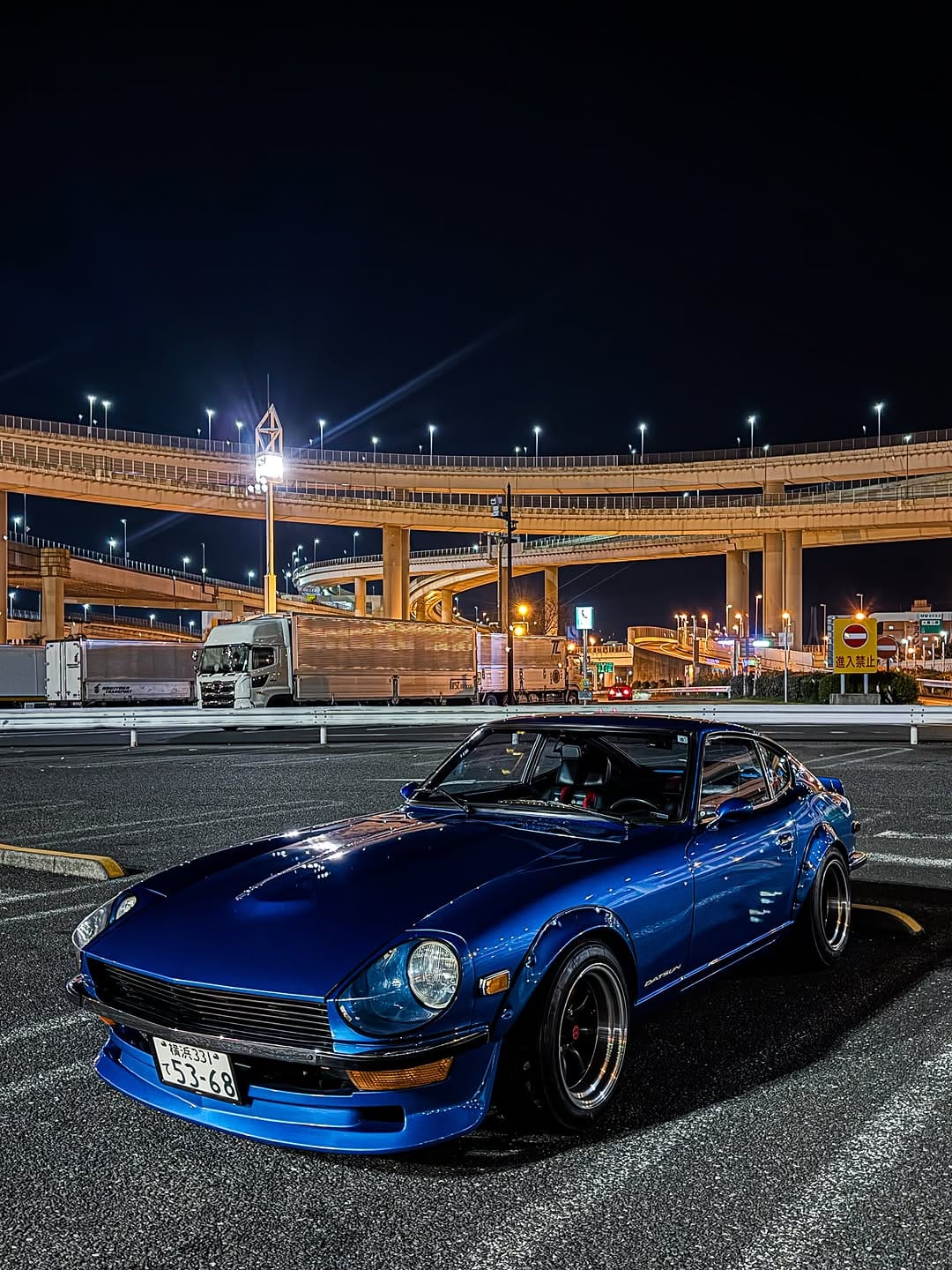 Post 2 by ともひろ on Instagram (image)