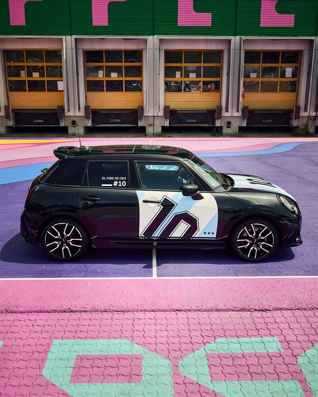 Post 2 by MINI Japan on Instagram (carousel)