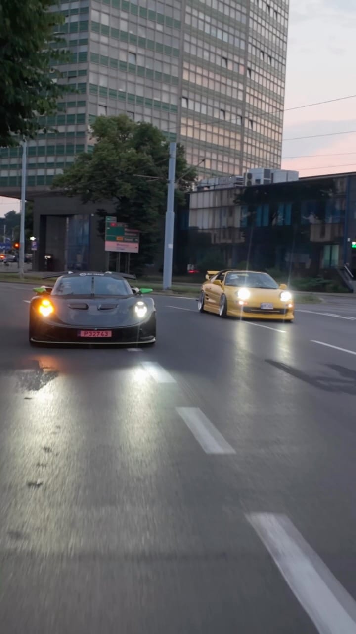 Post 6 by 鈴木 宏和 on Instagram (video)
