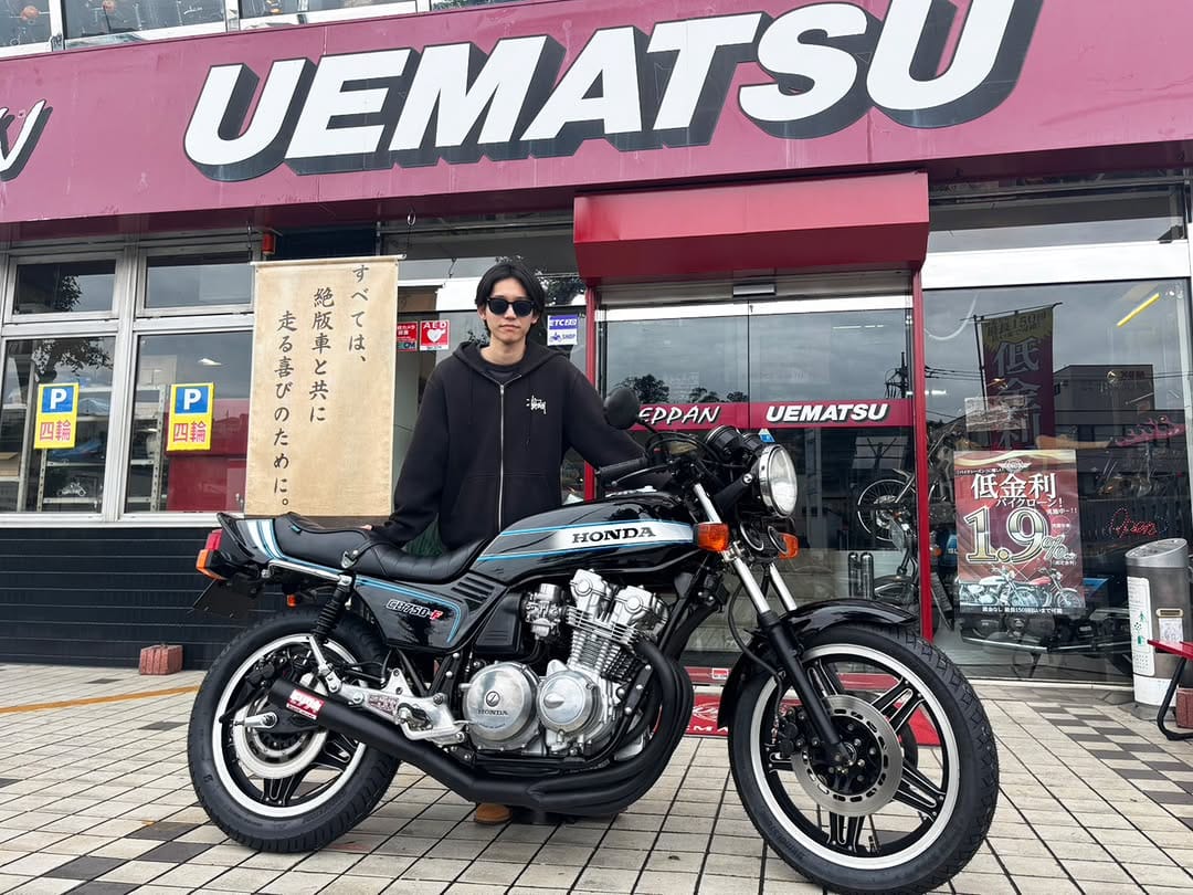 Post 1 by ウエマツ東京本社／絶版バイク専門店 on Instagram (carousel)