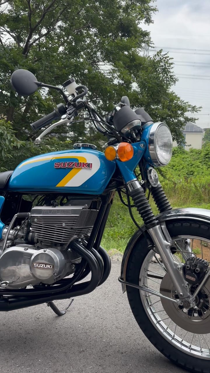 Post 5 by ウエマツ東京本社／絶版バイク専門店 on Instagram (video)