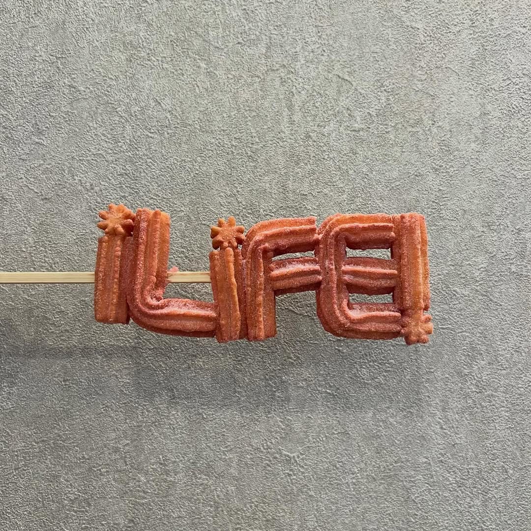 Post 7 by DANNY CHURROS produced by AMAZING COFFEE 天神店 on Instagram (image)
