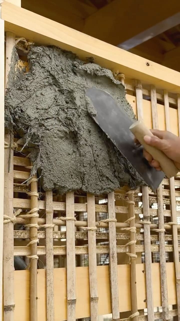 Post 6 by 小林建工/Japanese Carpenter on Instagram (video)