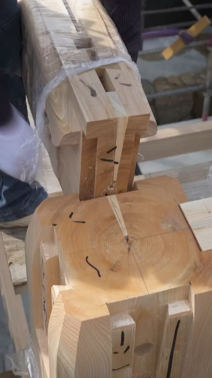Post 9 by 小林建工/Japanese Carpenter on Instagram (video)