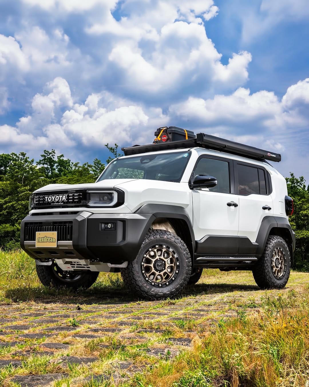Post 1 by ARB 4x4 JAPAN -🇯🇵 on Instagram (carousel)