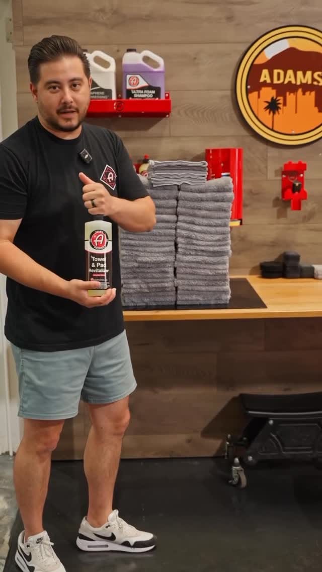 Post 3 by Adam's Polishes Japan🇯🇵 on Instagram (video)