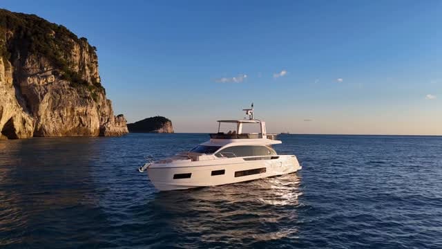 Post 10 by Yasuda Shipyard Group/安田造船所 on Instagram (video)