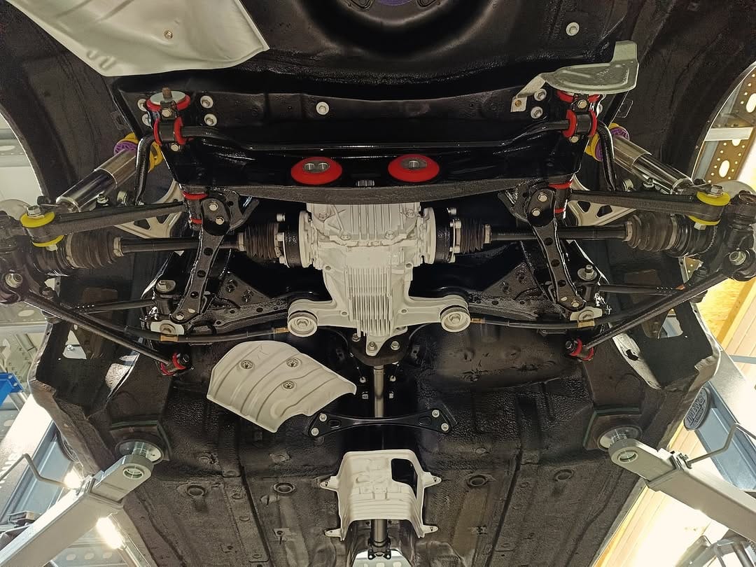 Post 5 by MH Supra on Instagram (image)
