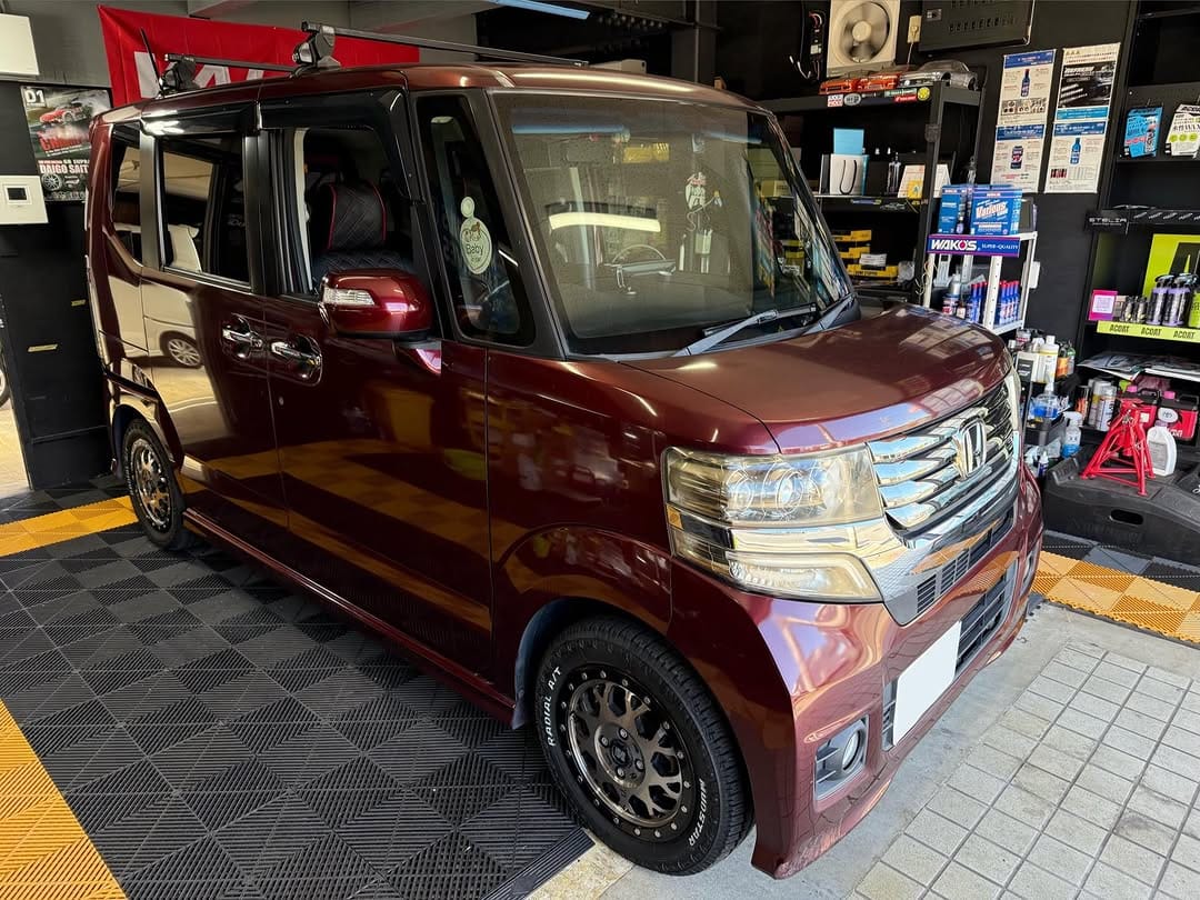 Post 7 by 【ガレージモーノ 兵庫】新車･中古車カスタム専門店 on Instagram (carousel)