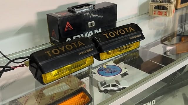 Post 2 by Shopping with Jacmob on Instagram (video)