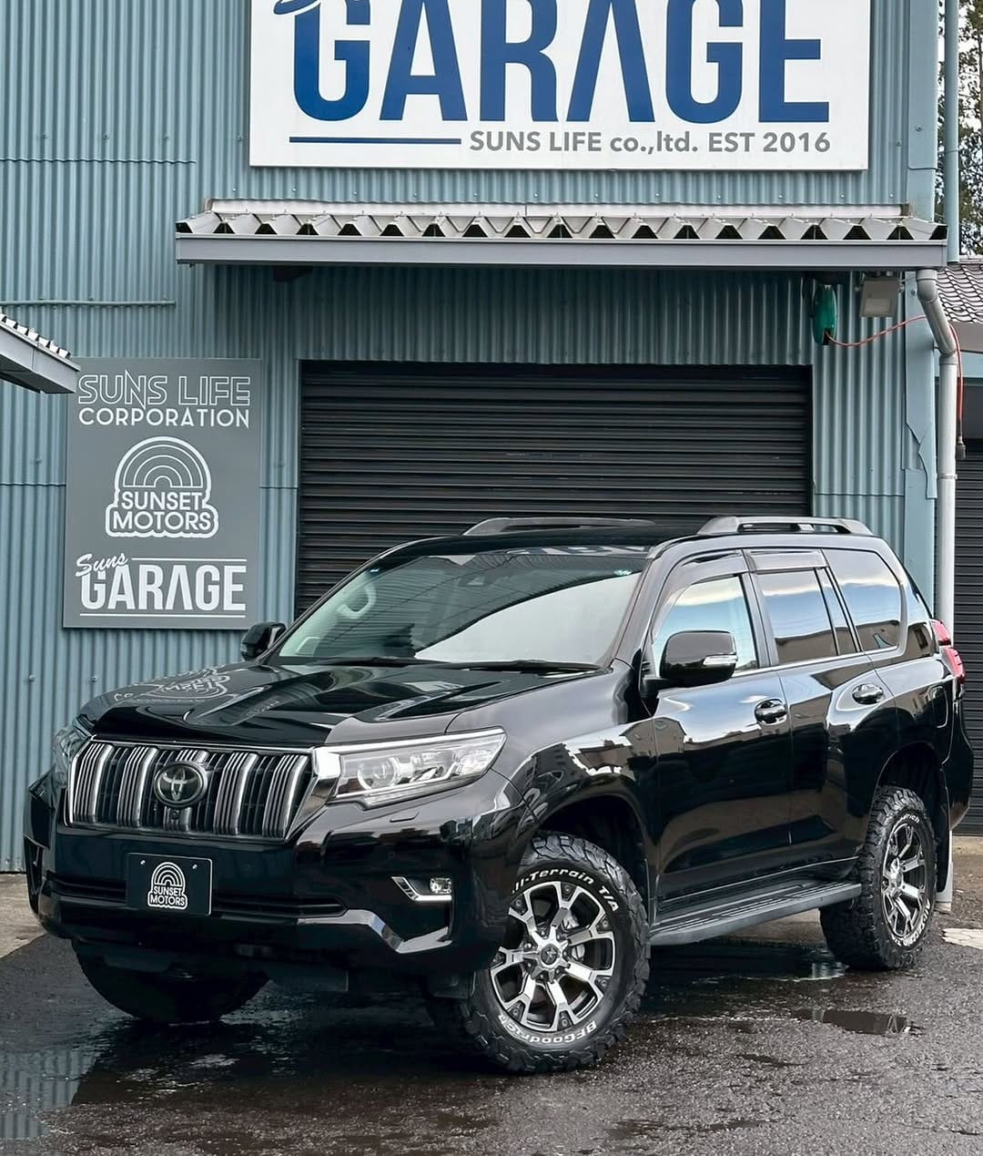 Post 1 by ✴︎OFFICIAL  SUNSET  MOTORS✴︎ on Instagram (image)