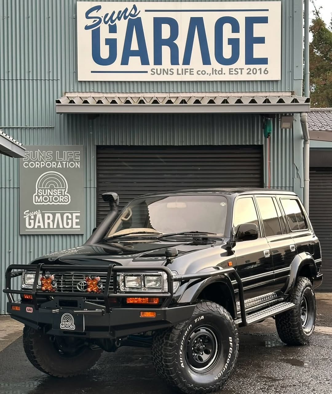 Post 4 by ✴︎OFFICIAL  SUNSET  MOTORS✴︎ on Instagram (image)