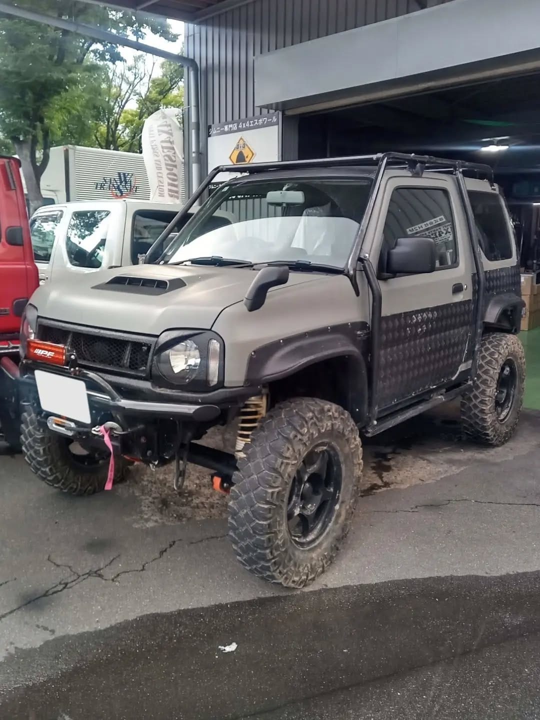 Post 6 by 4x4エスポワール｜大阪のジムニー専門店 on Instagram (image)