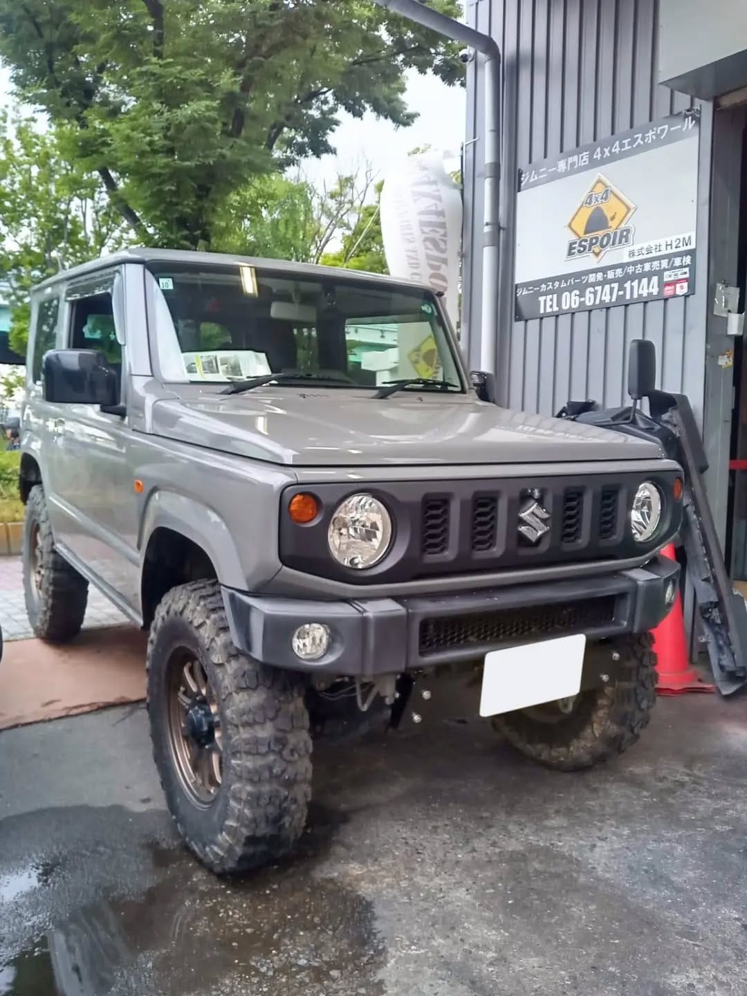 Post 5 by 4x4エスポワール｜大阪のジムニー専門店 on Instagram (carousel)