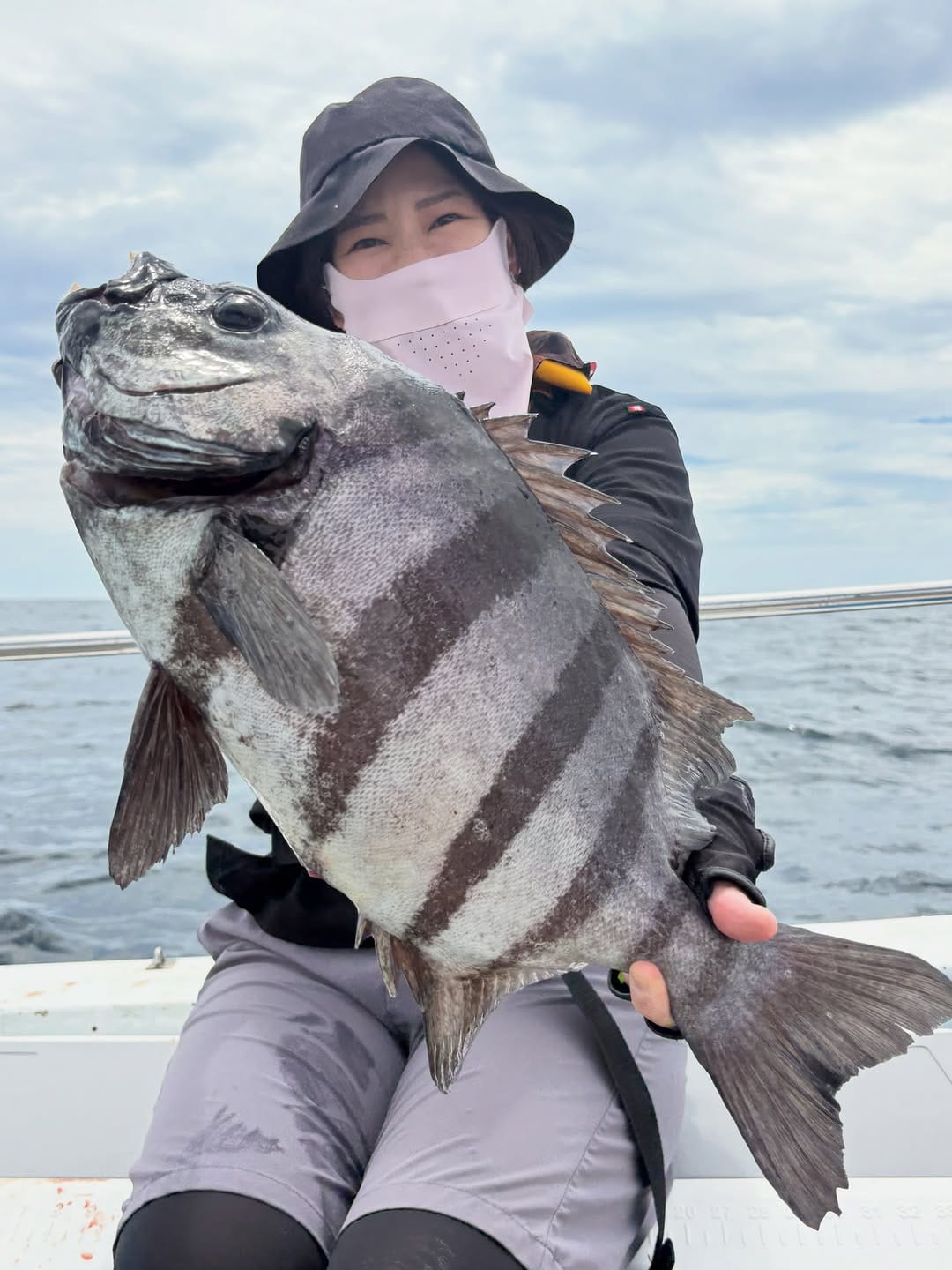 Post 8 by 🎣フィッシングビレッジりなちゃん on Instagram (carousel)