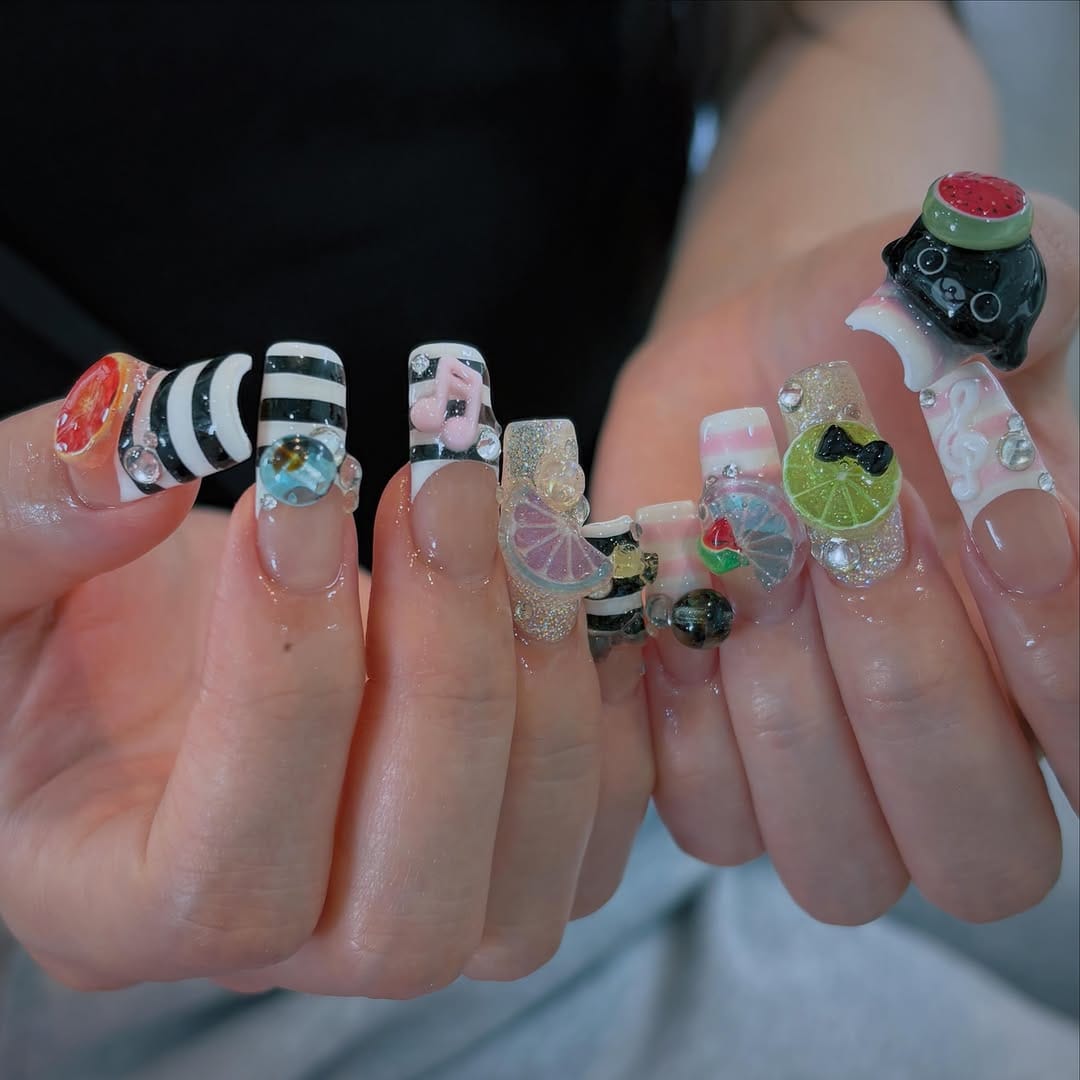 Post 4 by 𝕗𝕦𝕣𝕓𝕪☆☆☆ on Instagram (carousel)