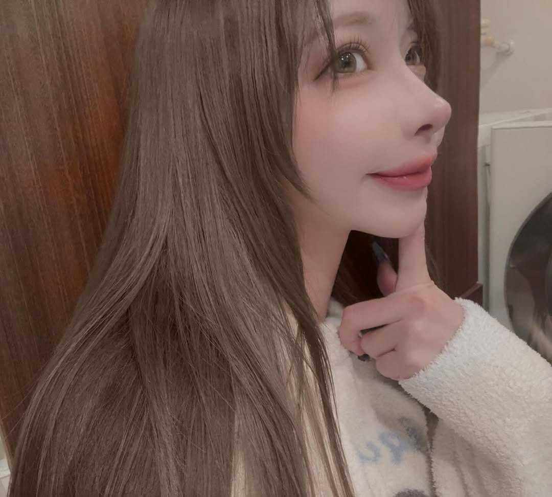 Post 2 by 美夜・𝐉𝐔𝐍𝐆𝐋𝐄 𝐓𝐎𝐊𝐘𝐎 on Instagram (image)