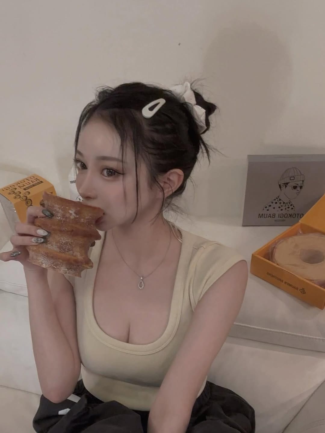 Post 4 by 美夜・𝐉𝐔𝐍𝐆𝐋𝐄 𝐓𝐎𝐊𝐘𝐎 on Instagram (carousel)