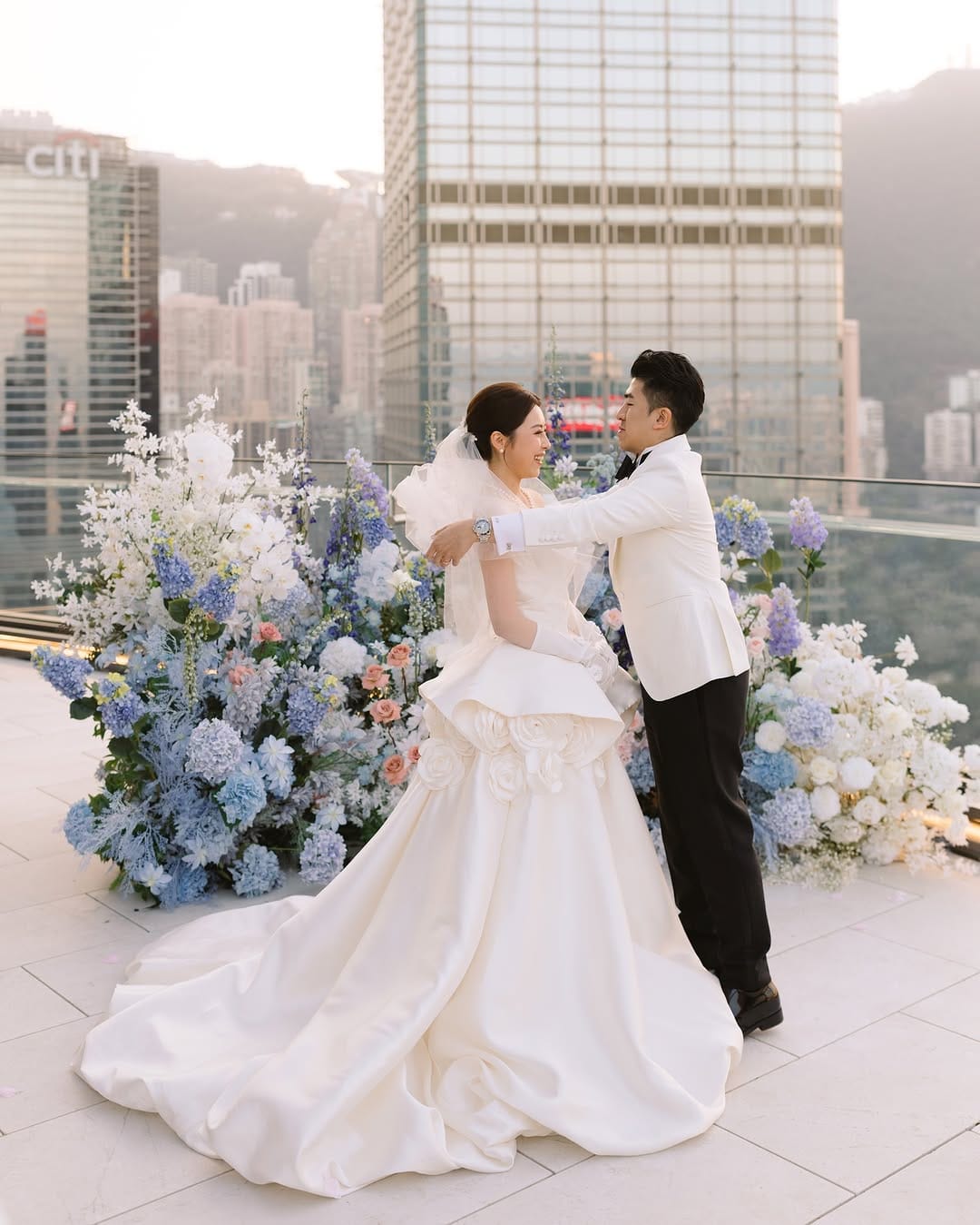 Post 3 by Hugh's Hue | Japan Wedding Photographer on Instagram (carousel)