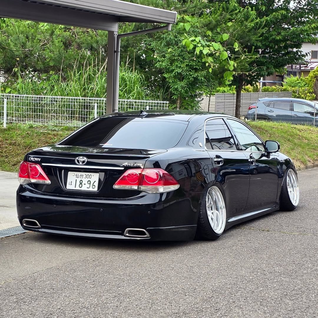 Post 1 by レイ on Instagram (image)