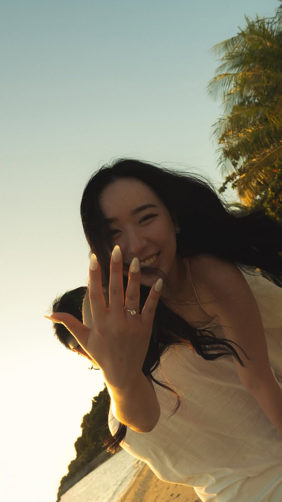 Post 1 by BATAM WEDDING PHOTOGRAPHER on Instagram (video)