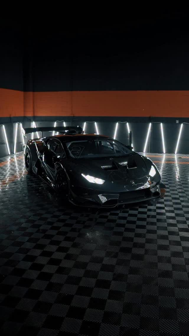 Post 3 by Angelo Mastro on Instagram (video)