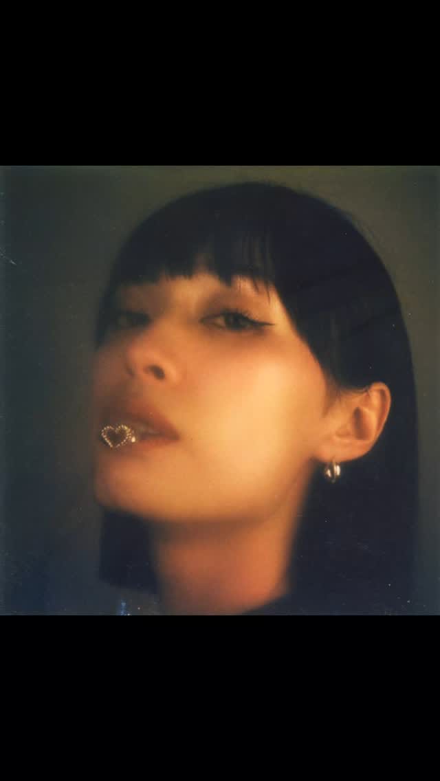 Post 6 by オゾ・カメラ on Instagram (video)