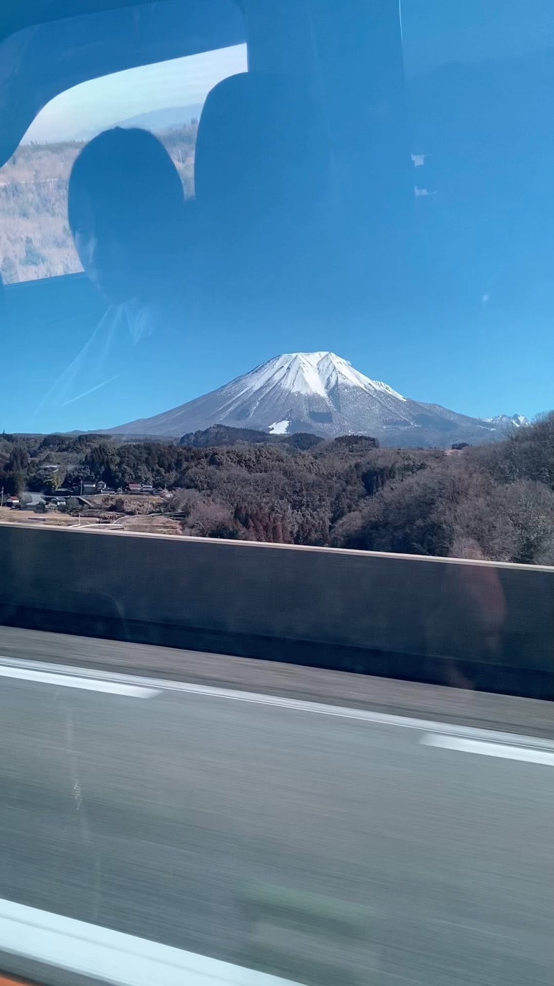 Post 2 by 早川武士 on Instagram (video)