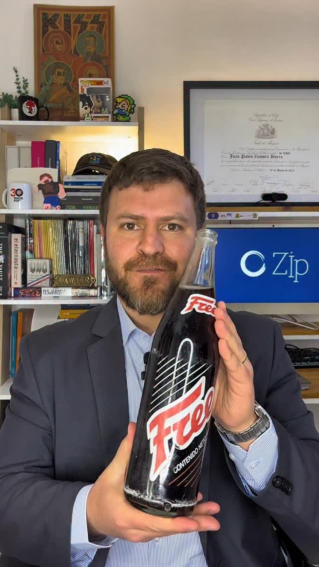Post 8 by Zamora Ip / Juan Pablo Zamora on Instagram (video)