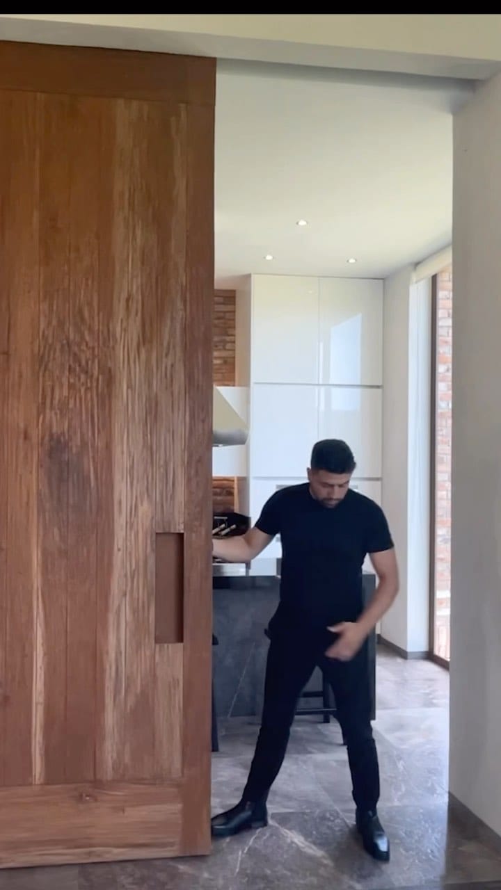 Post 5 by Rodrigo Espriu | Real Estate on Instagram (video)