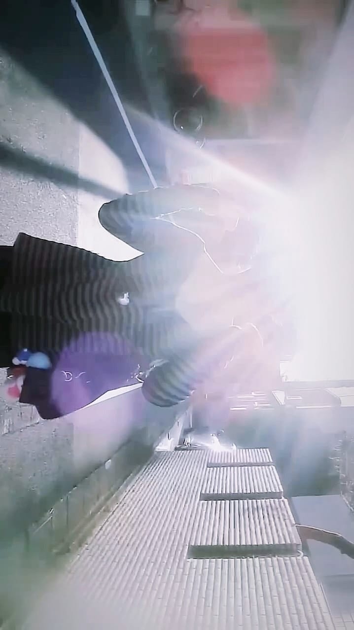 Post 5 by 栞 月 on Instagram (video)