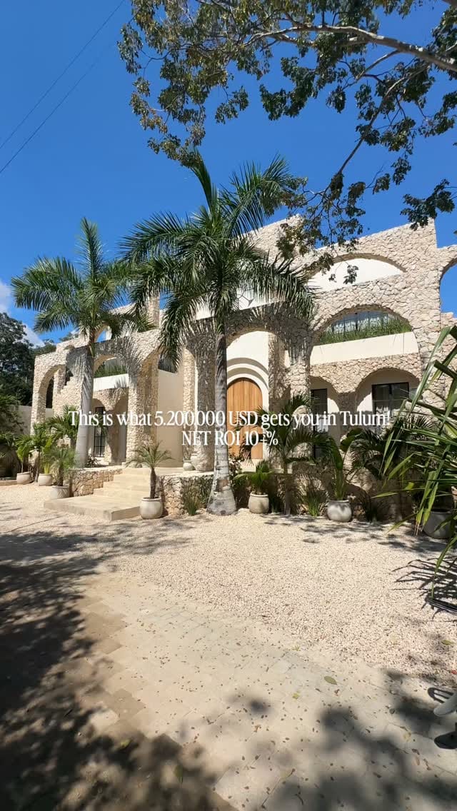 Post 7 by Luxury Real Estate in Mexico | Villas, Lands, Beachfront on Instagram (video)