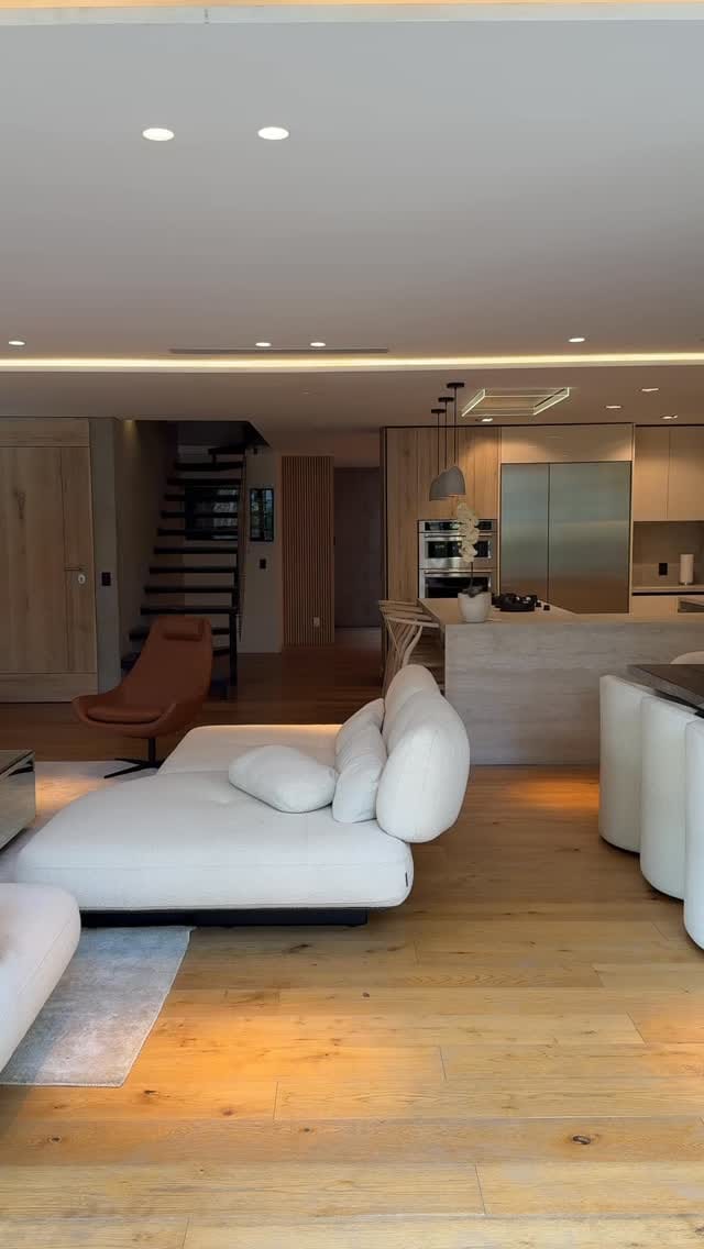 Post 10 by Paula Pernicone | Real Estate Advisor on Instagram (video)