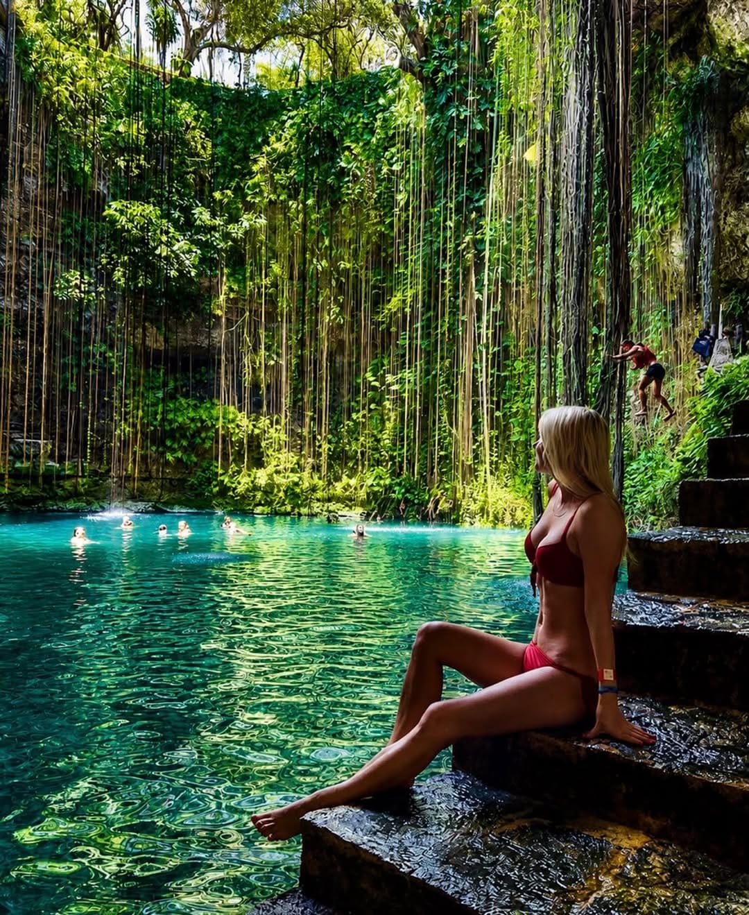 Post 4 by Luxury Life Mexico 🇲🇽 on Instagram (image)