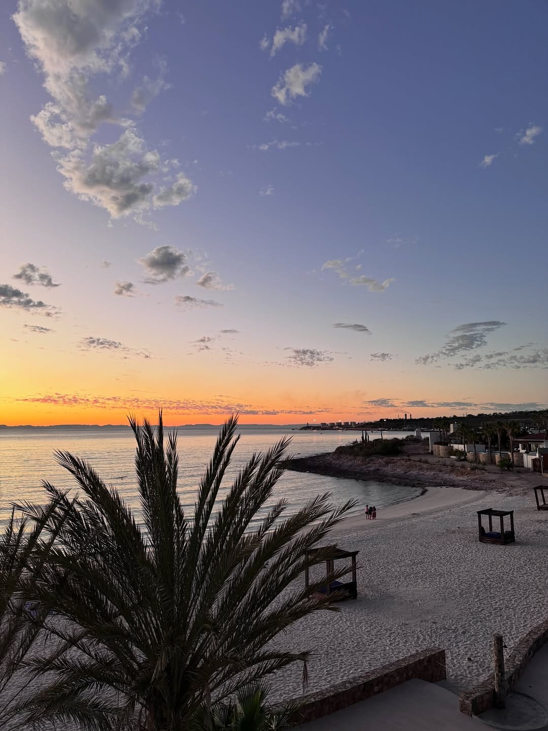 Post 9 by Playa de La Paz on Instagram (image)