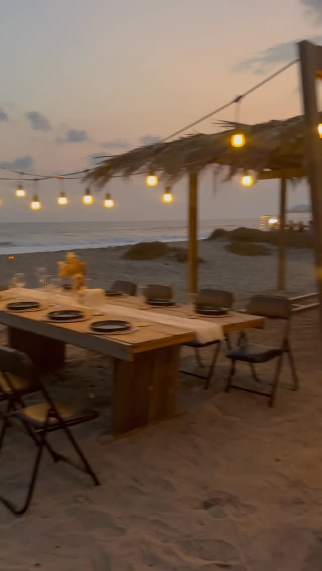 Post 3 by Casas La Flia - Oceanfront Luxury on Instagram (video)