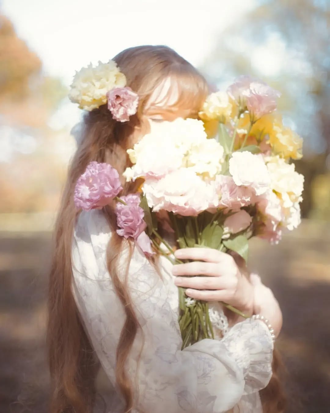 Post 9 by Yuam 🌸 floral fairytale portrait photography / Tokyo on Instagram (carousel)