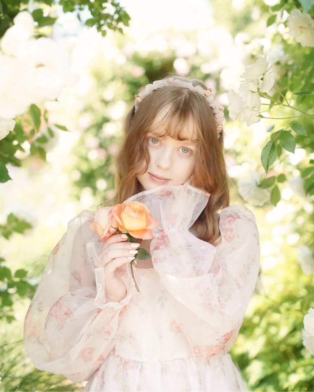 Post 3 by Yuam 🌸 floral fairytale portrait photography / Tokyo on Instagram (carousel)