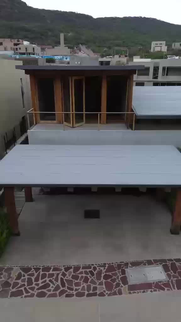 Post 3 by OPI REAL ESTATE | INMOBILIARIA on Instagram (video)