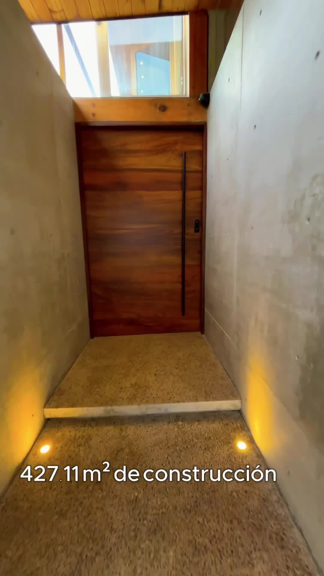 Post 2 by OPI REAL ESTATE | INMOBILIARIA on Instagram (video)