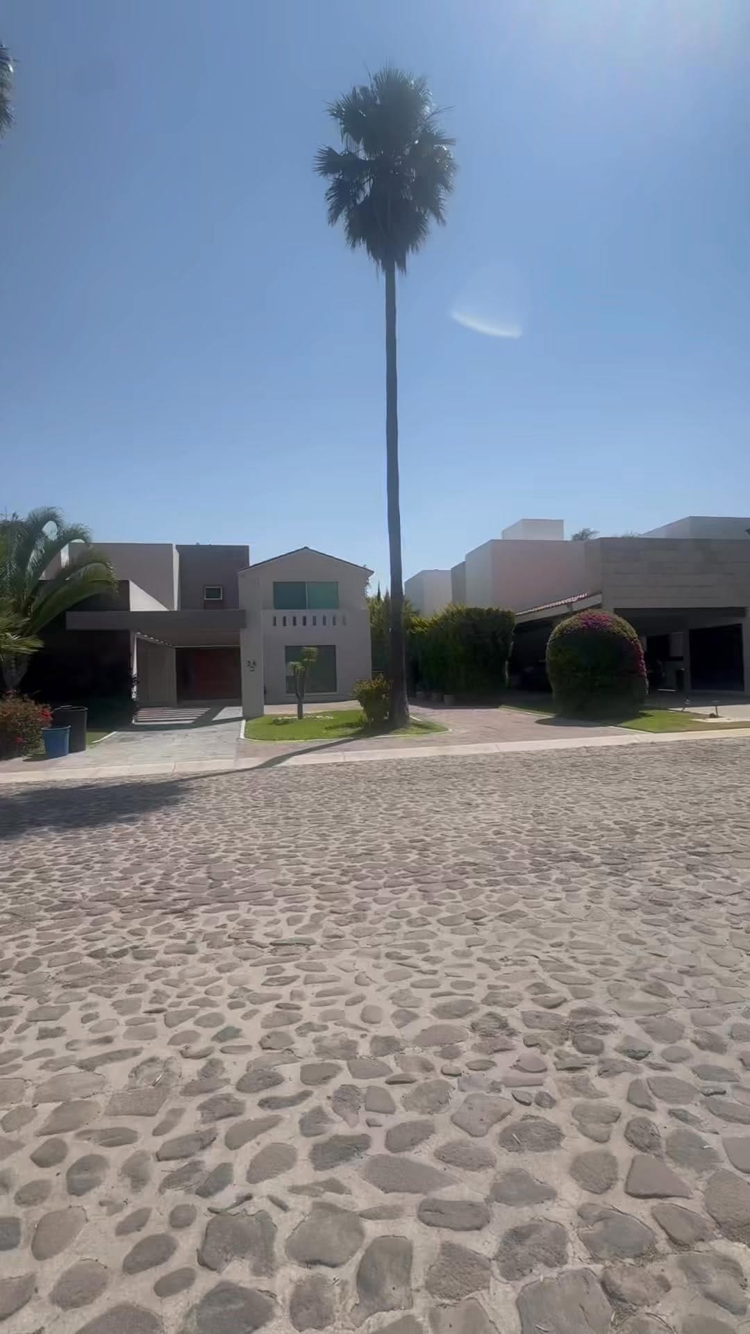 Post 5 by OPI REAL ESTATE | INMOBILIARIA on Instagram (video)